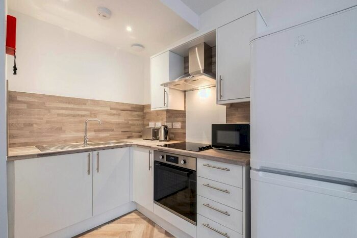 1 Bedroom Flat To Rent In Kennoway Drive, Partick, Glasgow, G11