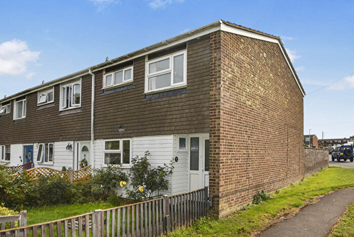 3 Bedroom End Of Terrace House For Sale In Howitts Gardens, Eynesbury, PE19