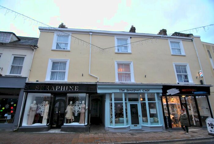 1 Bedroom Flat To Rent In Boutport Street, Barnstaple, EX31