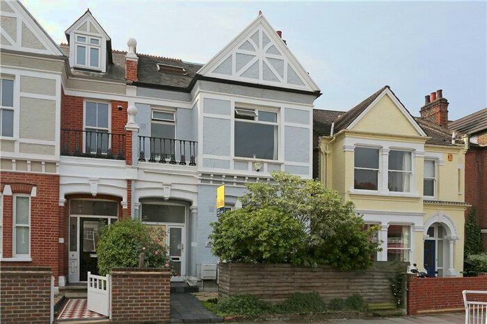 1 Bedroom Flat To Rent In Allfarthing Lane, London, SW18