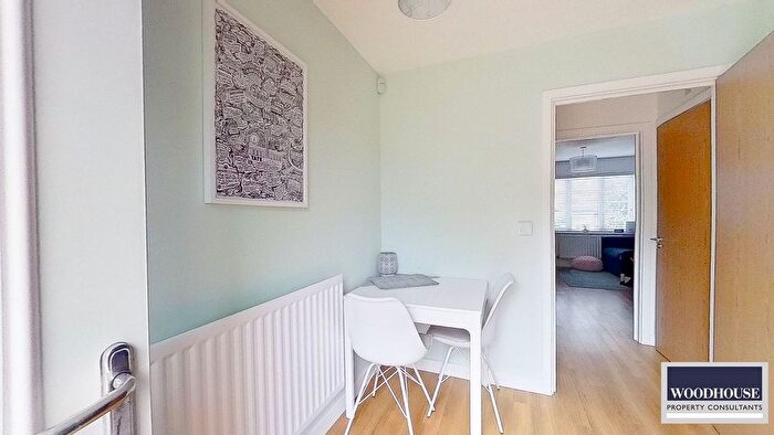 2 Bedroom Terraced House For Sale In Aldermere Avenue, Cheshunt, EN8