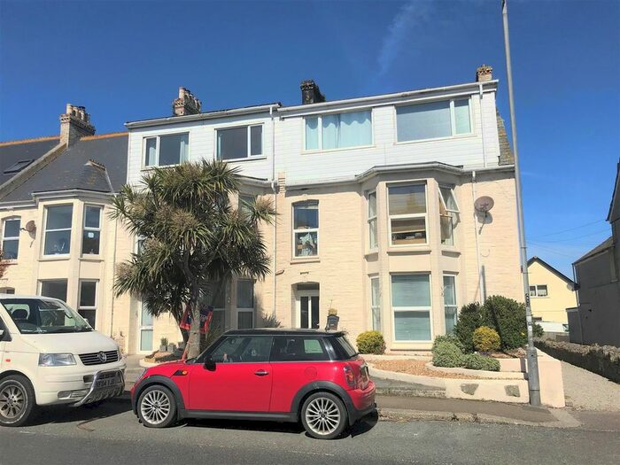1 Bedroom Flat To Rent In Tower Road, Newquay, TR7