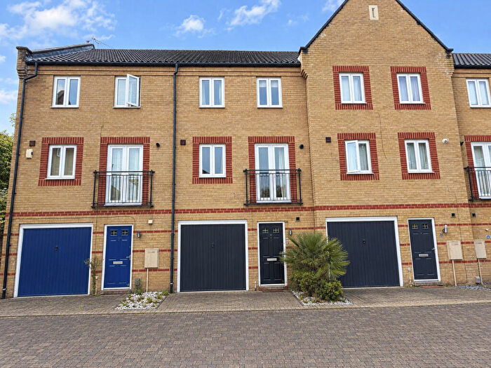 3 Bedroom Terraced House For Sale In Sagehayes Close, Ipswich, IP2