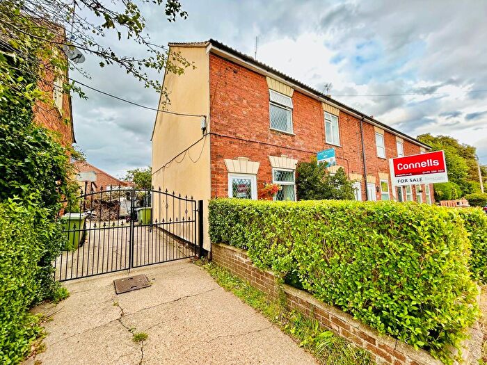2 Bedroom End Of Terrace House For Sale In Green Street, Great Gonerby, Grantham, NG31