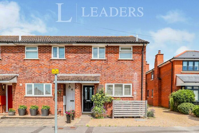 2 Bedroom End Of Terrace House To Rent In St James Road, Emsworth, PO10