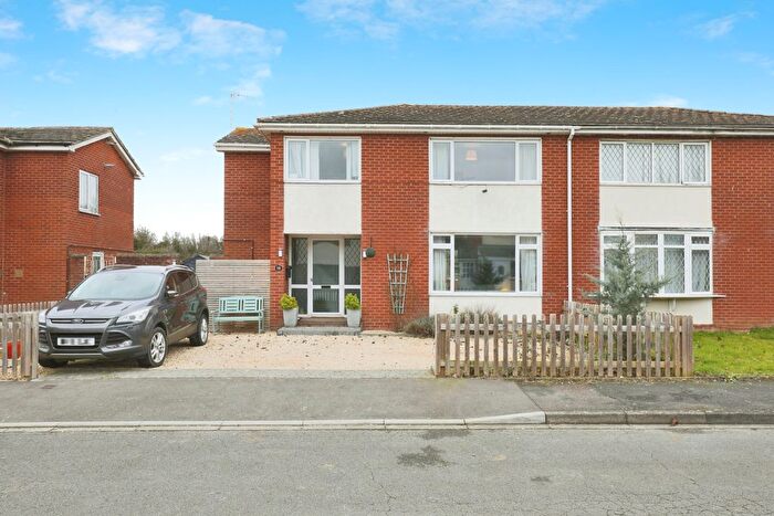 4 Bedroom Semi-Detached House For Sale In Harvard Avenue, Honeybourne, Evesham, Worcestershire, WR11