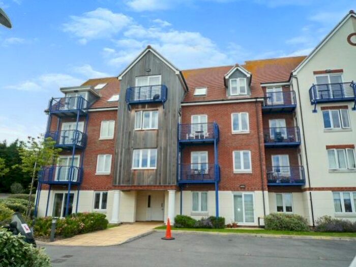 2 Bedroom Flat To Rent In Corscombe Close, Weymouth, Dorset, DT4