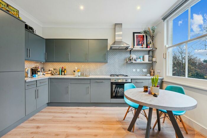 2 Bedroom Flat To Rent In Old Brompton Road, London, SW5