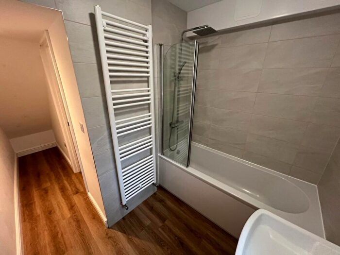 3 Bedroom Terraced House For Sale In Primrose Street Tonypandy - Tonypandy, CF40