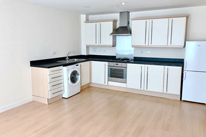 1 Bedroom Flat To Rent In Raleigh, Street, Walsall, WS2