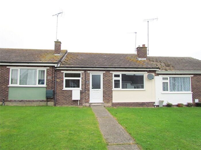 2 Bedroom Bungalow To Rent In Pelham Close, Dovercourt, Essex, CO12