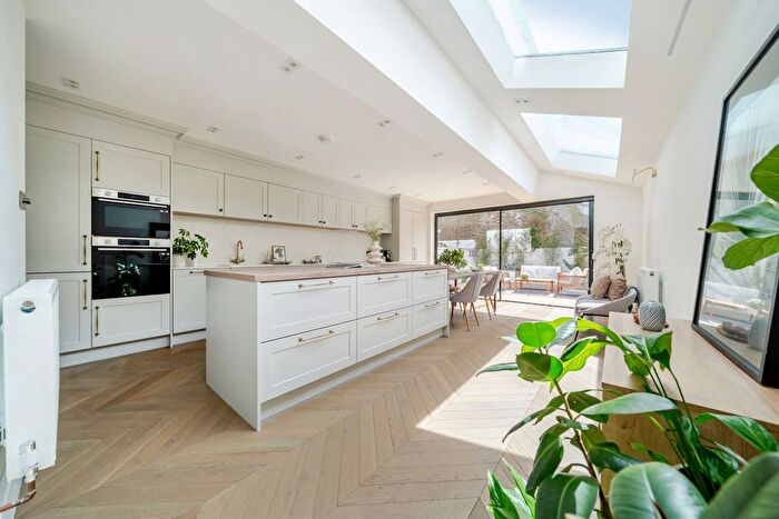 4 Bedroom Terraced House For Sale In Glebe Road, Bromley, BR1