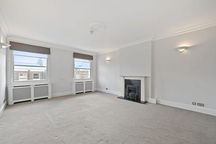 2 Bedroom Flat To Rent In Gloucester Place, London, W1U