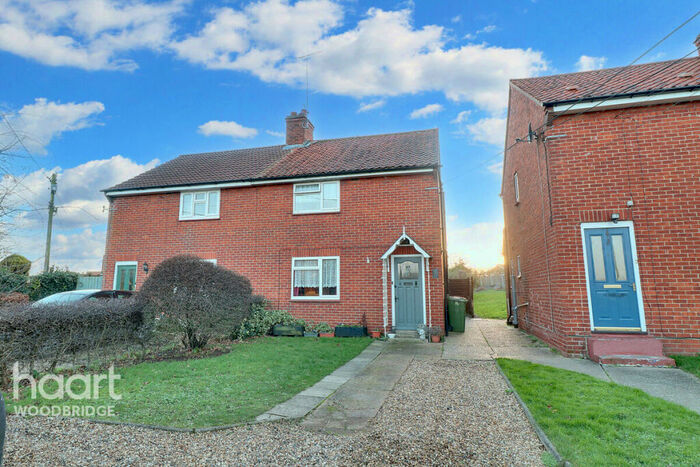 2 Bedroom Cottage For Sale In Oktober Cottage, Great Glemham Road, Saxmundham, IP17