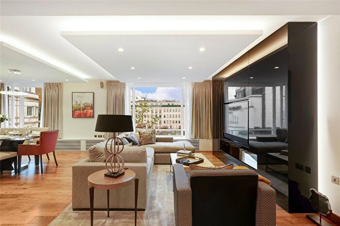 2 Bedroom Flat To Rent In Bourdon Street, Mayfair, W1K