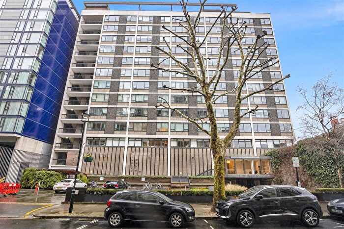 1 Bedroom Flat To Rent In Millbank Court, Pimlico, SW1P