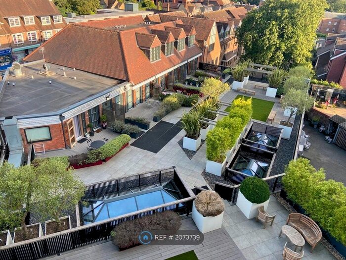 3 Bedroom Flat To Rent In Chesham Road, Amersham, HP6