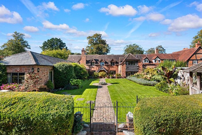 5 Bedroom Country House For Sale In Charlecote, Stratford-Upon-Avon, CV35