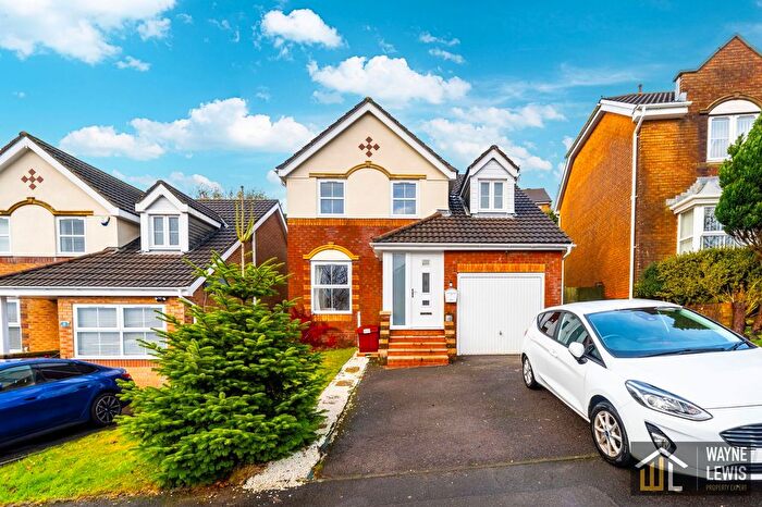 3 Bedroom Detached House For Sale In Henfron, Caerphilly, CF83