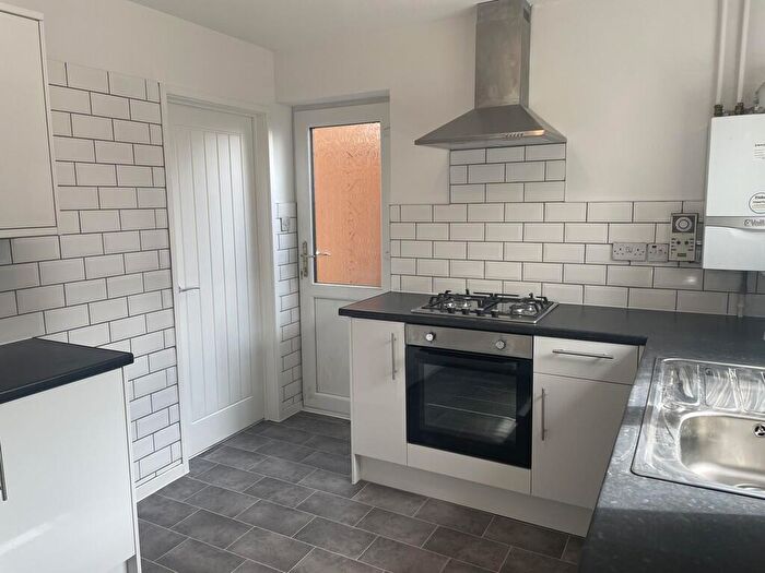 3 Bedroom Detached House To Rent In Genista Close, Burton-on-Trent, DE15