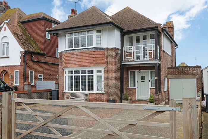 4 Bedroom Detached House For Sale In Gloucester Avenue, Margate, Kent, CT9