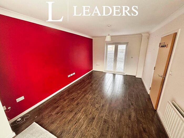 4 Bedroom Town House To Rent In Tanyard Place, CM20