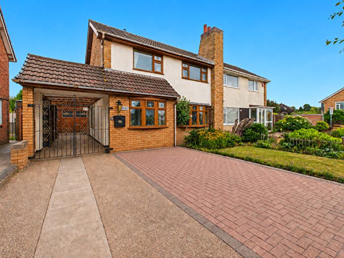 3 Bedroom Semi-Detached House For Sale In Argyle Street, Glascote, Tamworth, B77