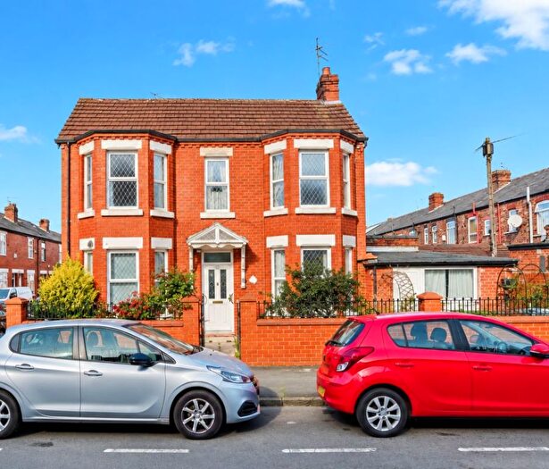 3 Bedroom End Of Terrace House For Sale In Seedley Park Road, Salford, M6