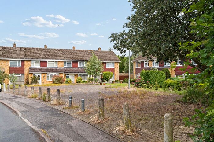 3 Bedroom Terraced House For Sale In Little Hivings, Chesham, HP5