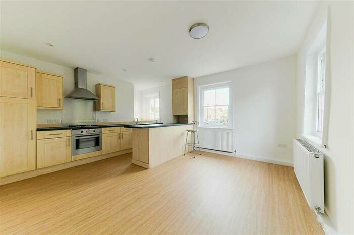 1 Bedroom Apartment To Rent In High Street, Banstead, SM7