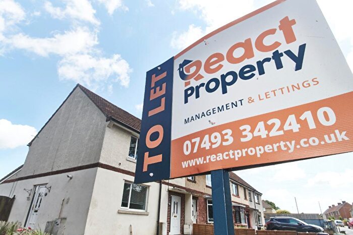 2 Bedroom Semi Detached House To Rent In Long Road, Mangotsfield, Bristol, BS16