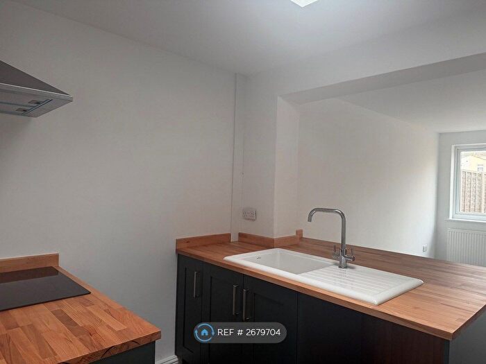 1 Bedroom Terraced House To Rent In Park Road, Lowestoft, NR32