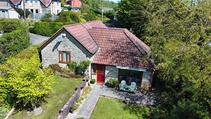 3 Bedroom Bungalow For Sale In The Lynch, Mere, Warminster, Wiltshire, BA12