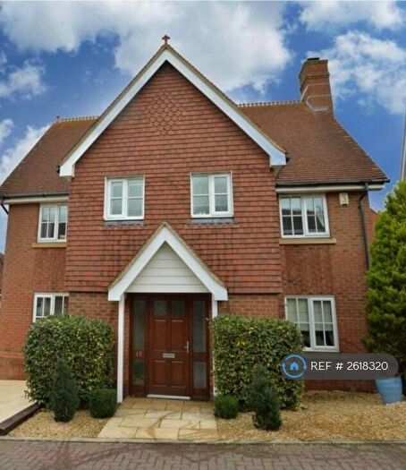 5 Bedroom Detached House To Rent In Pucknells Close, Swanley, BR8
