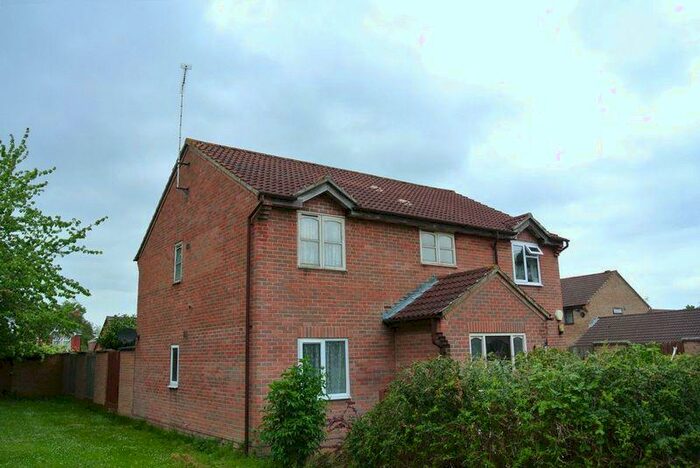 1 Bedroom Maisonette To Rent In Buscombe Gardens, Gloucester, GL3