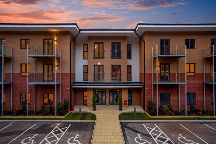 3 Bedroom Apartment For Sale In Catteshall Lane, Heron House Weyside Park Catteshall Lane, GU7