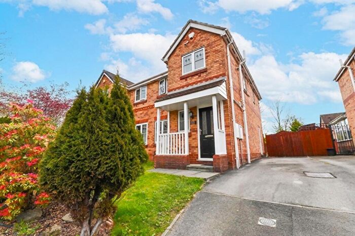 3 Bedroom Semi Detached House For Sale In Chendre Close, Swinton, M27