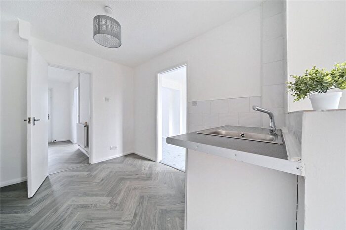 2 Bedroom Terraced House For Sale In Balmoral Road, Sutton At Hone, Dartford, DA4