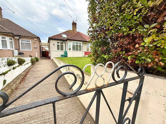 3 Bedroom Semi Detached Bungalow For Sale In Old Road East, Gravesend, DA12