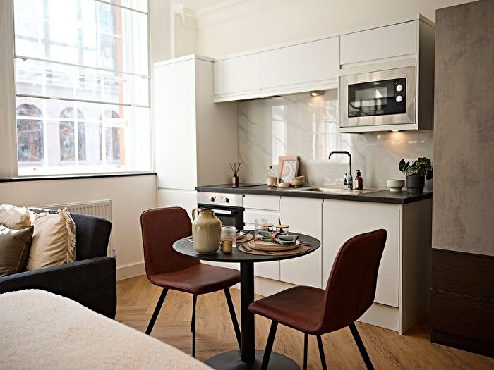 Studio To Rent In Apt, - Cookridge Street #, LS2