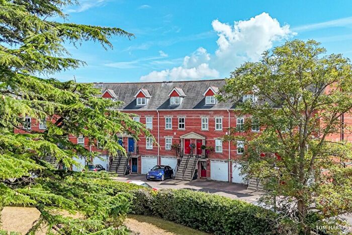 4 Bedroom House For Sale In Regency Crescent, Christchurch, Dorset, BH23