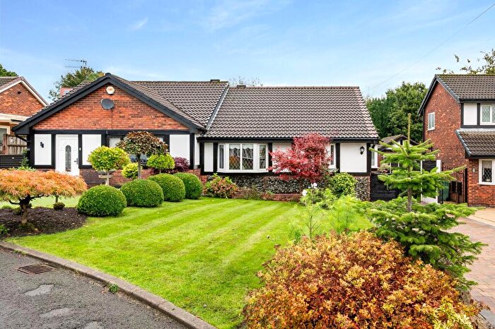 2 Bedroom Semi-Detached Bungalow For Sale In Moray Close, Ramsbottom, BL0