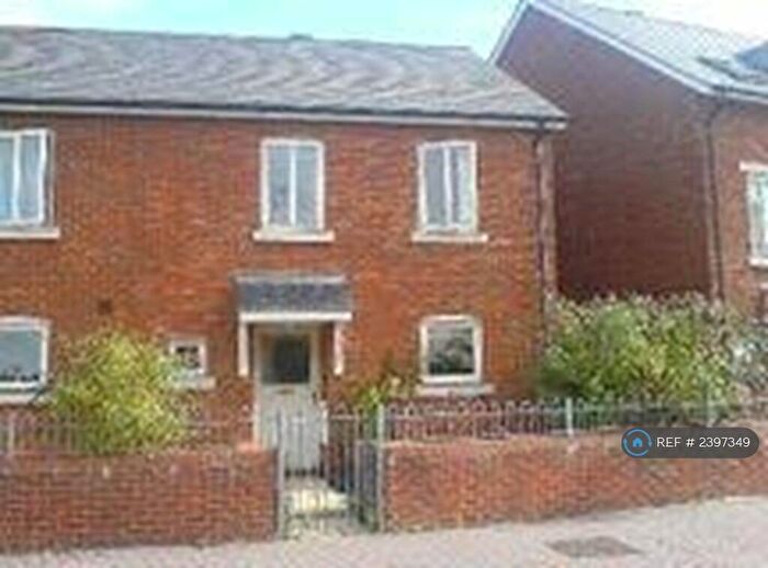 3 Bedroom Terraced House To Rent In Shore Road, Hythe, Southampton, SO45
