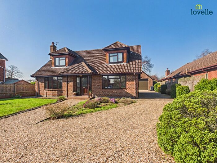 3 Bedroom Detached House For Sale In Walesby Road, Market Rasen, LN8