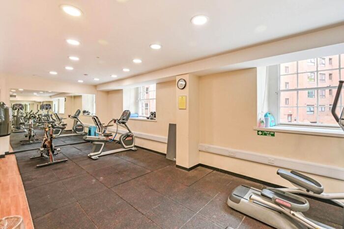 2 Bedroom Flat For Sale In Free Trade Wharf, Wapping, London, E1W