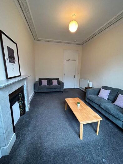 5 Bedroom Flat To Rent In Polwarth Gardens, Polwarth, Edinburgh, EH11
