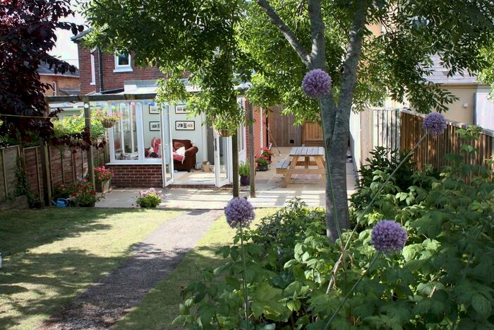 2 Bedroom Semi-Detached House To Rent In Albert Road, Gurnard, PO31