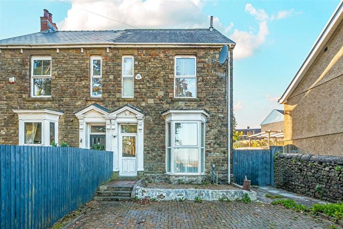 4 Bedroom Semi-Detached House For Sale In Llangyfelach Road Treboeth, Swansea, SA5