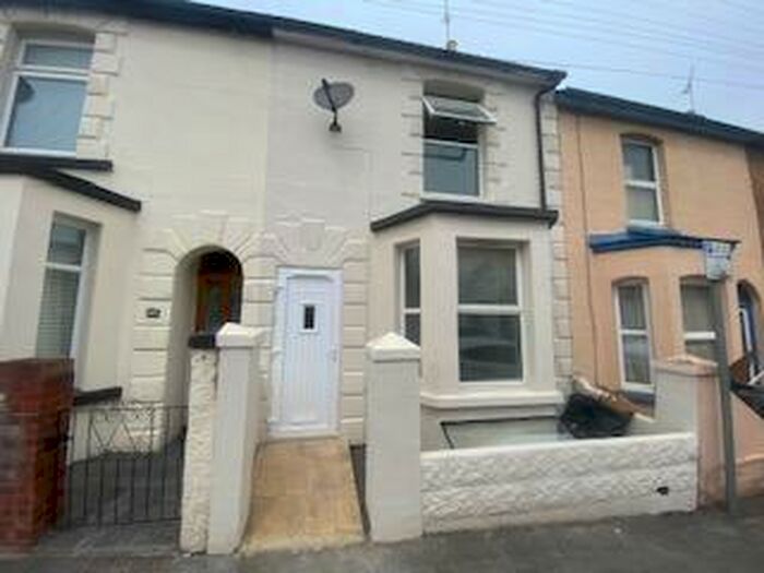 3 Bedroom House To Rent In Shakespeare Road, Gillingham, ME7