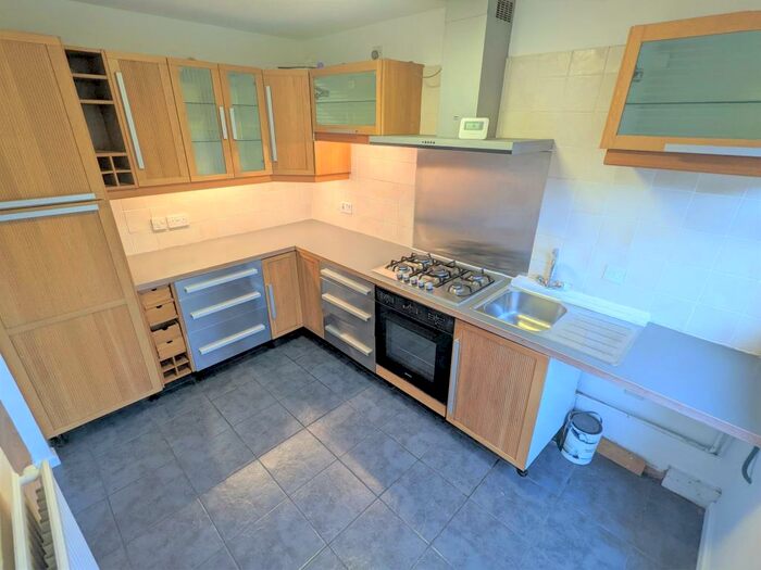 3 Bedroom Semi-Detached House To Rent In De Braose Close, Cardiff, CF5